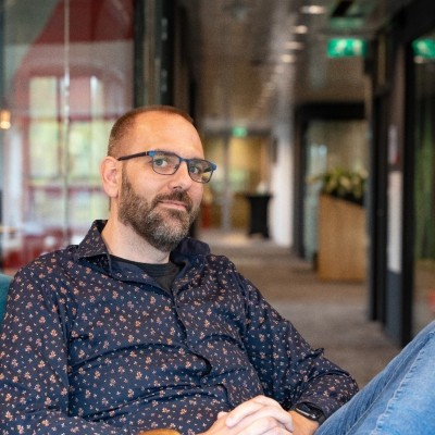 Ralph Eckhard van het Experts Live Radio team